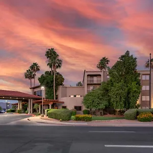 Western Thunderbird Hotel